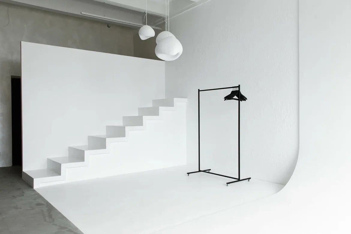 Аренда фотостудии HISTORY Зал Mist в Перми | Фото 