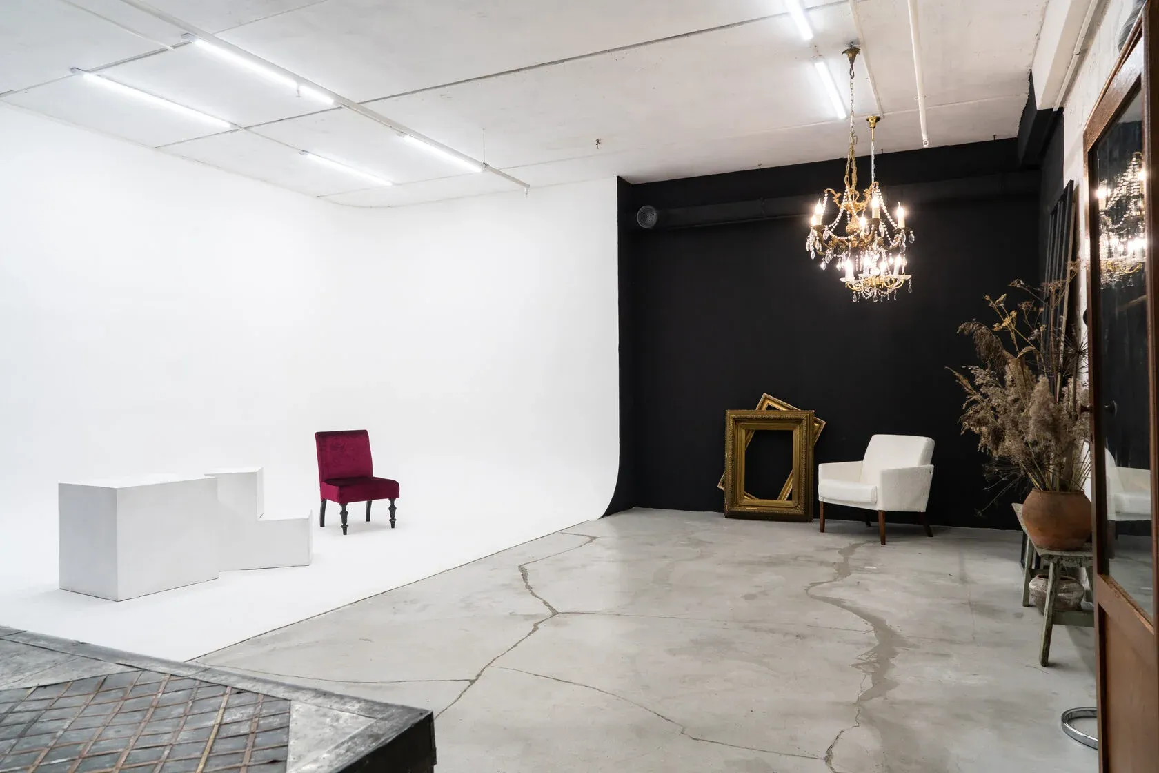 Аренда фотостудии Veresk Photostudio Зал Серый  в Москве | Фото 