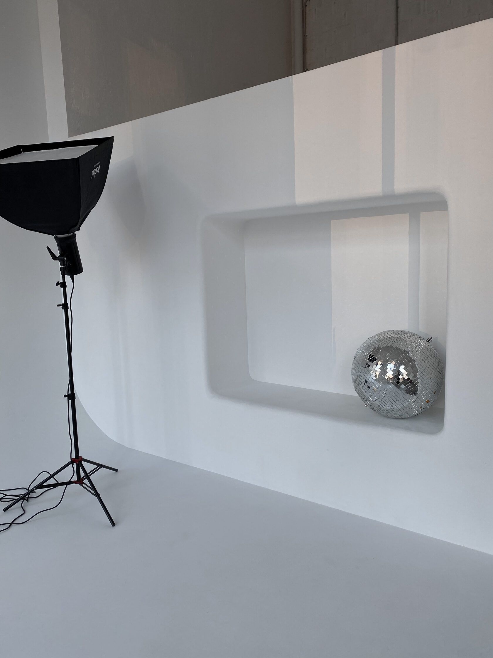 Аренда фотостудии 10km.studio Зал WAY в Москве | Фото 