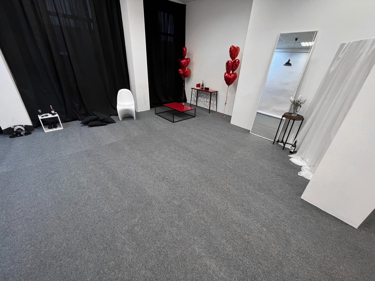 Аренда фотостудии REFERENCE Зал Основной в Екатеринбурге | Фото 