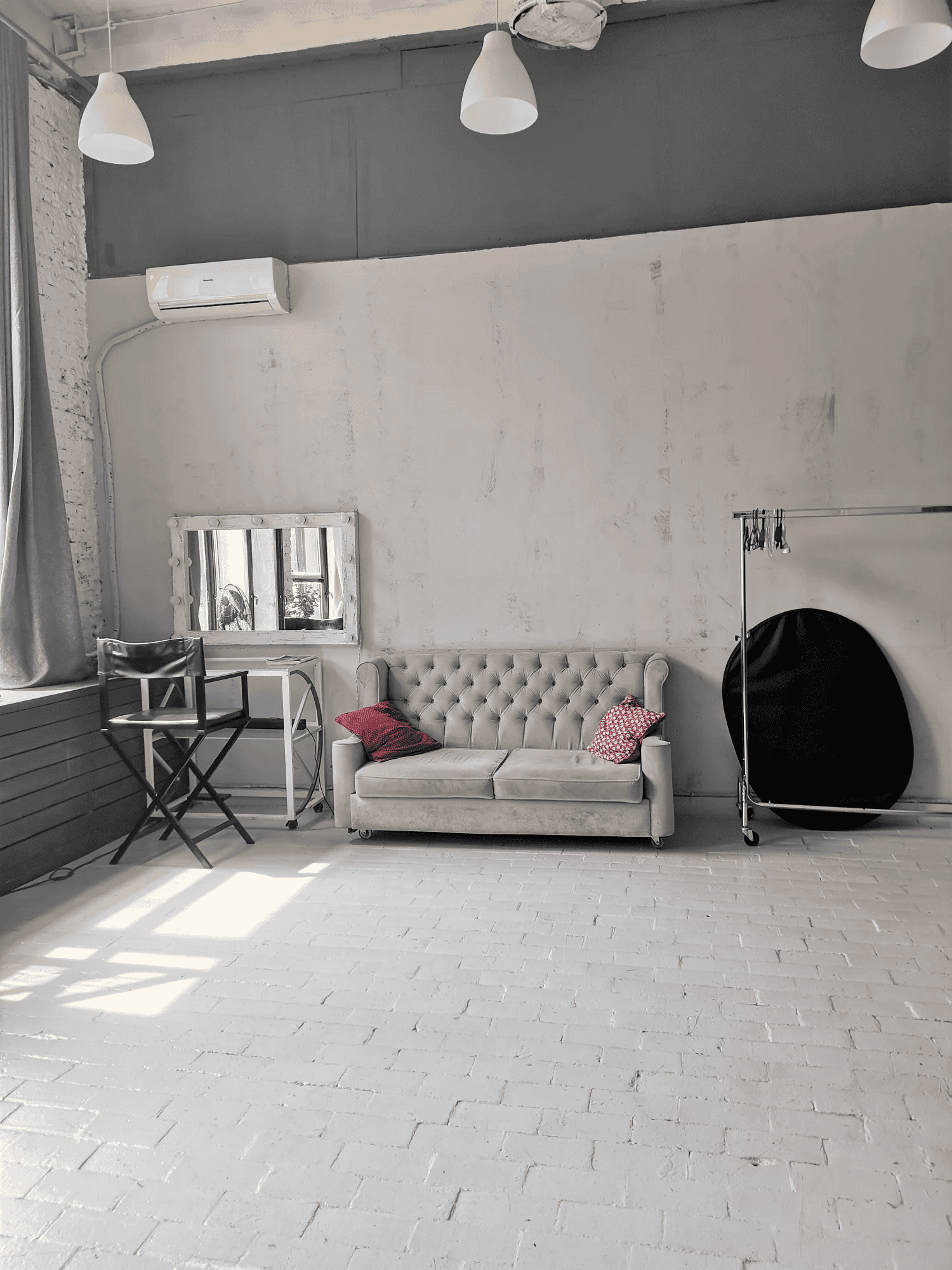 Аренда фотостудии MOOD Studio Зал Зал "30" в Москве | Фото 