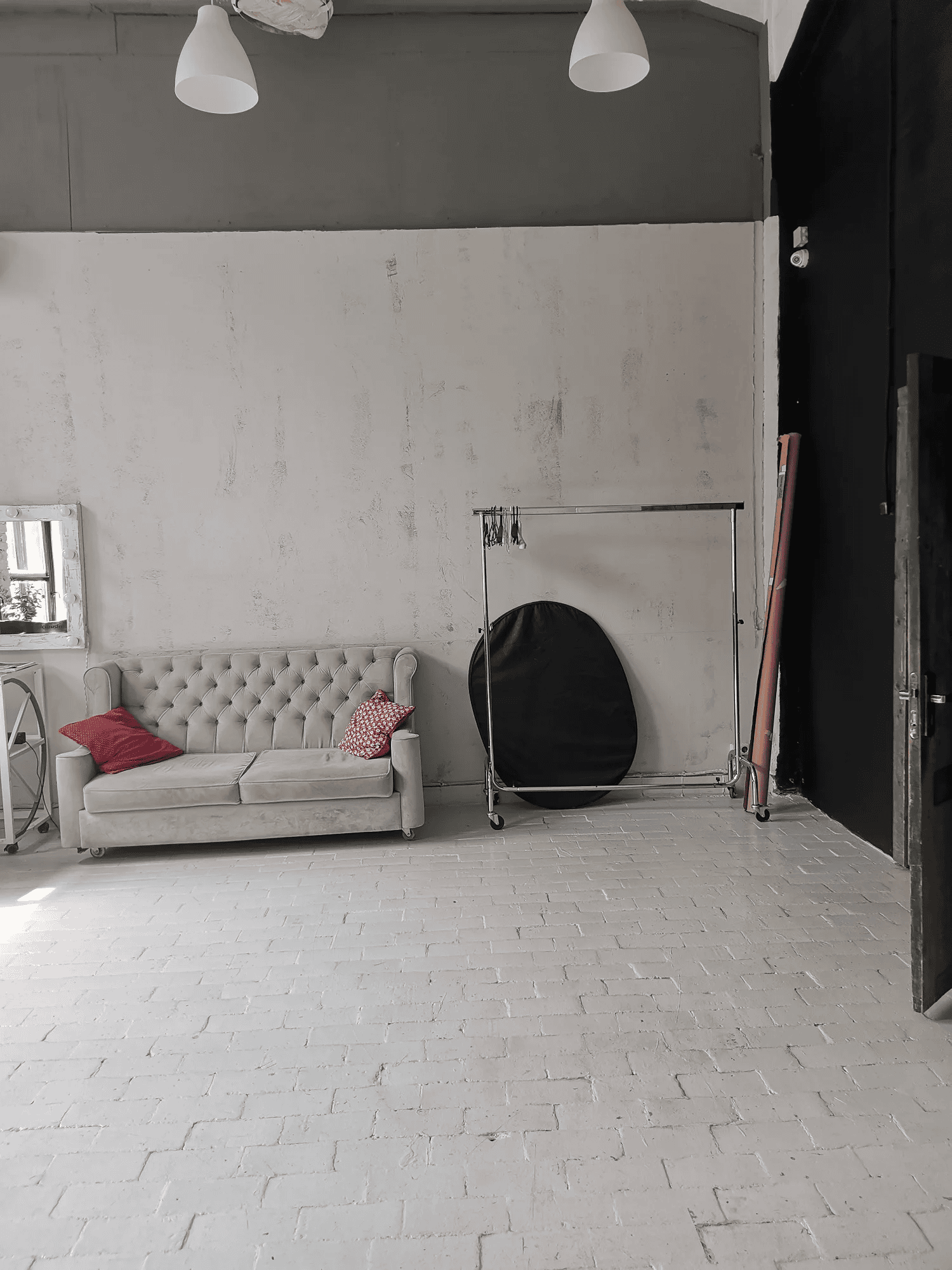 Аренда фотостудии MOOD Studio Зал Зал "30" в Москве | Фото 