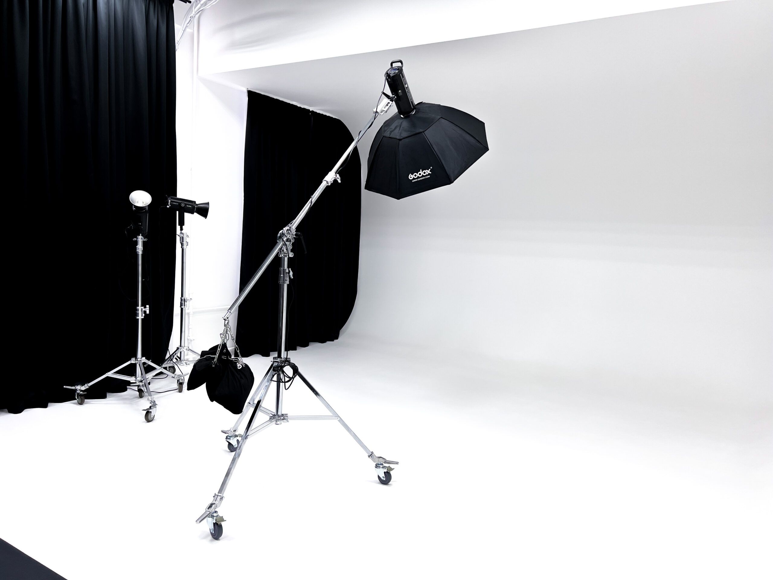 Аренда фотостудии PhotoHub Зал Зал "Цирконий" в Минске | Фото 