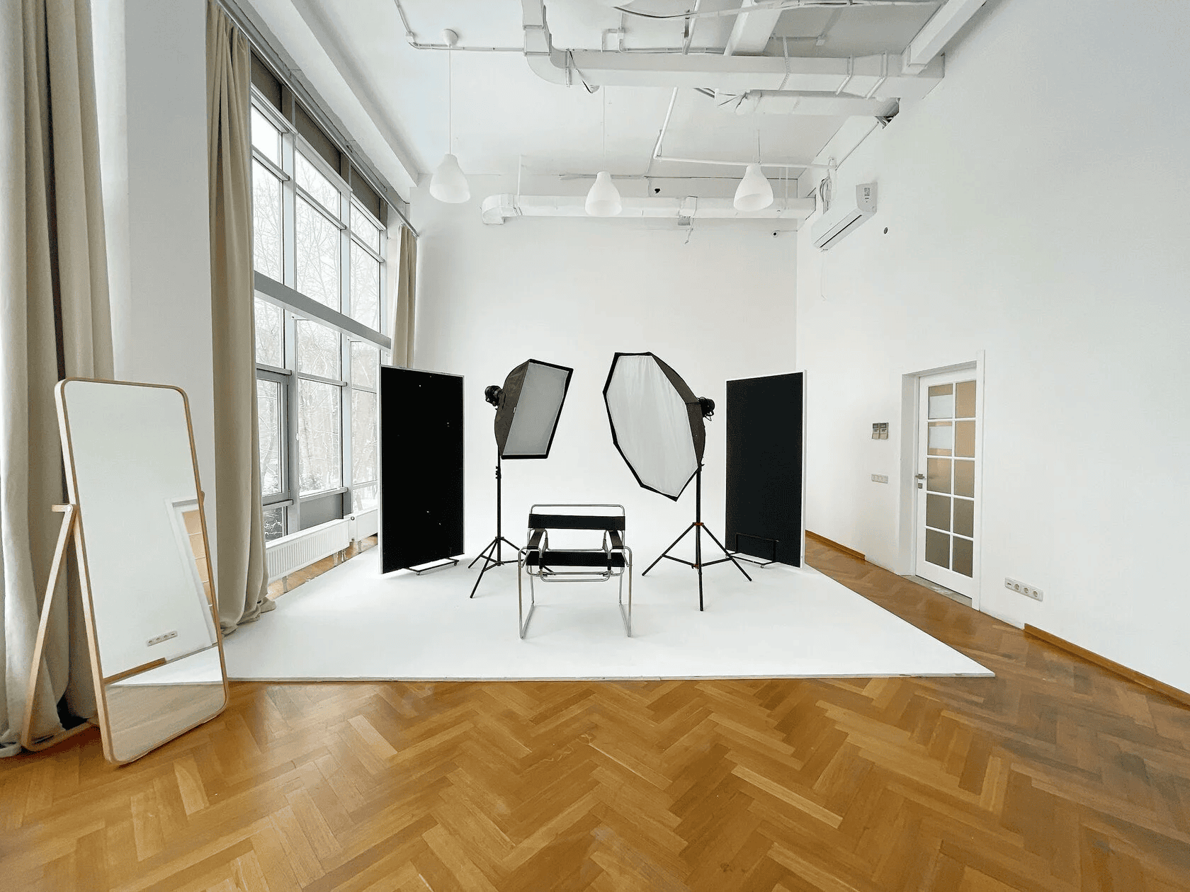 Аренда фотостудии Фотостудия Base Зал CRUSH в Москве | Фото 