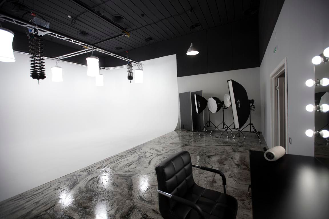 Аренда фотостудии Naked Sky Зал ProFashion в Москве | Фото 