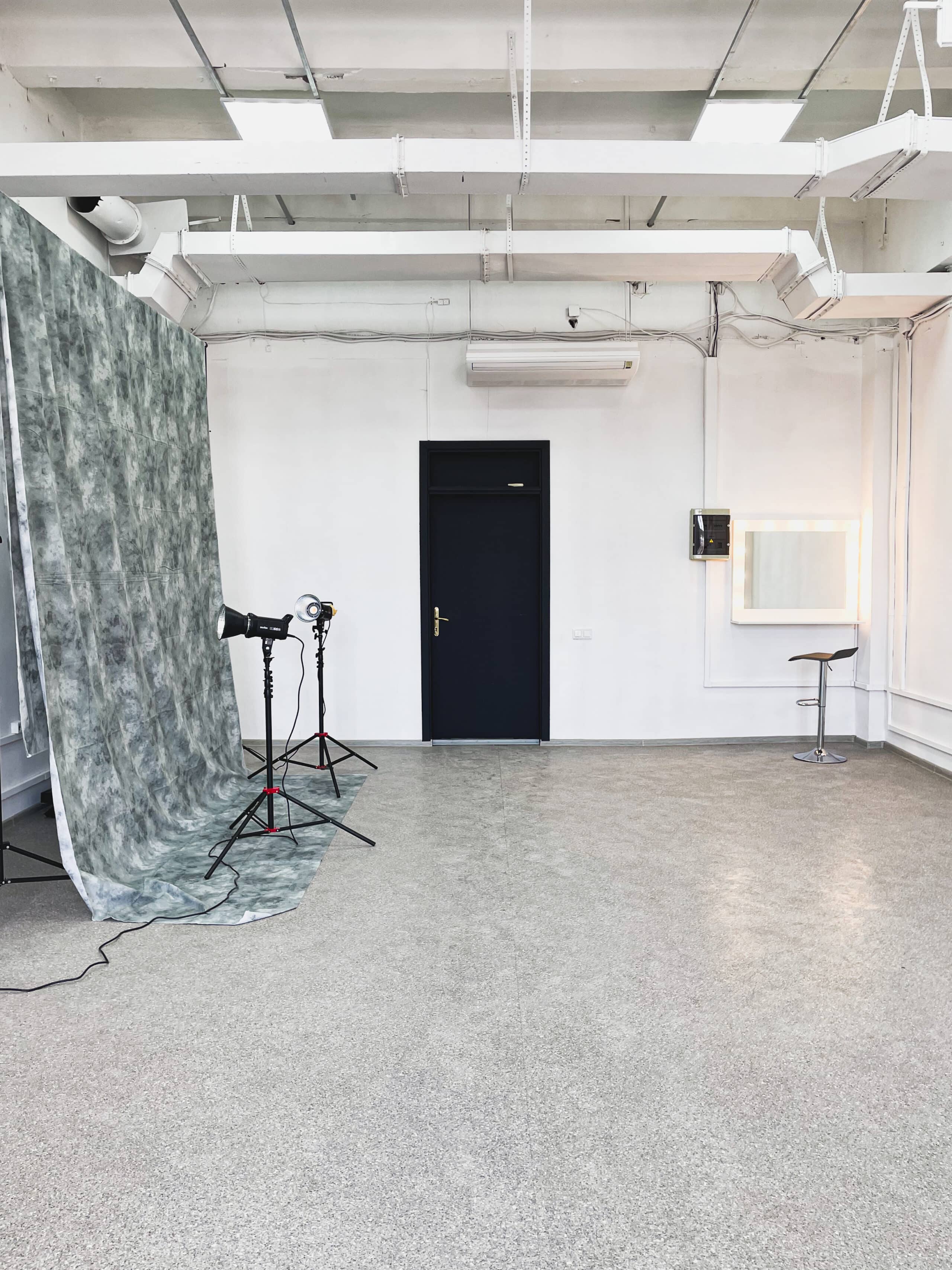 Аренда фотостудии PhotoHub Зал Зал "Никель" в Минске | Фото 