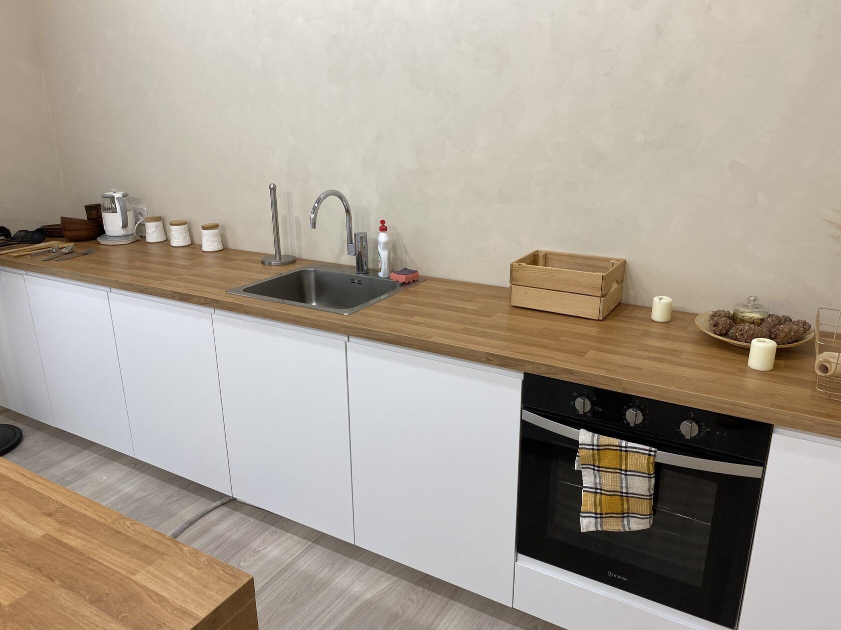 Аренда фотостудии YourStories Зал Кухня в Екатеринбурге | Фото 