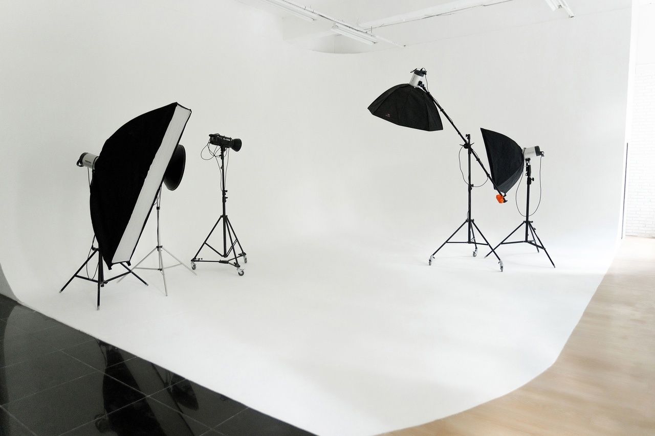 Аренда фотостудии Royal Studio Зал Циклорама в Новосибирске | Фото 