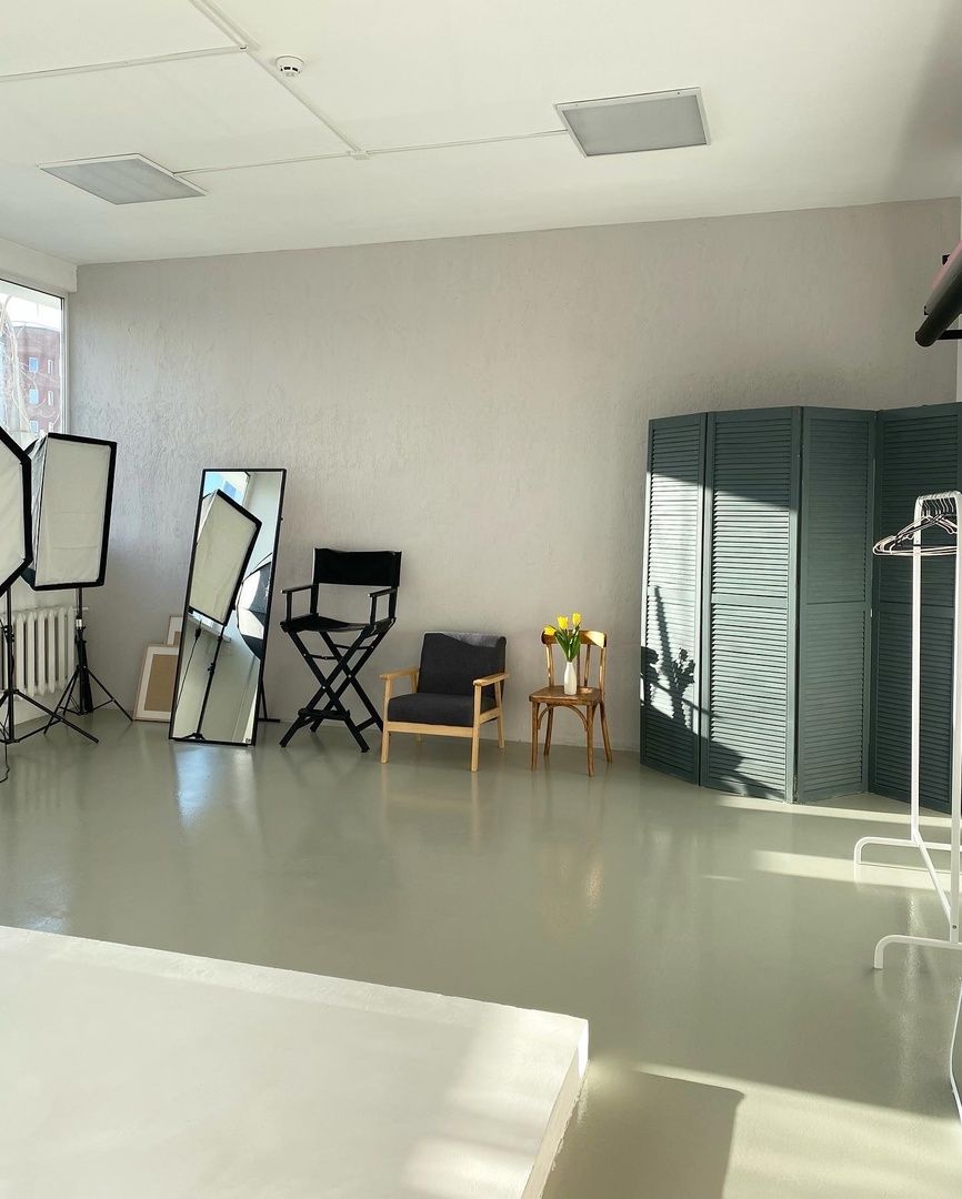 Аренда фотостудии Simple photo Зал Циклорама  В Иркутске | Фото 