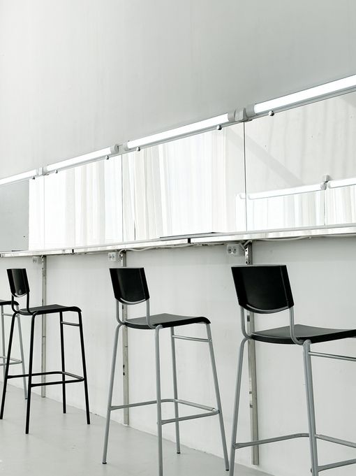 Аренда фотостудии LOFT Зал Визажные места В Ижевске | Фото 