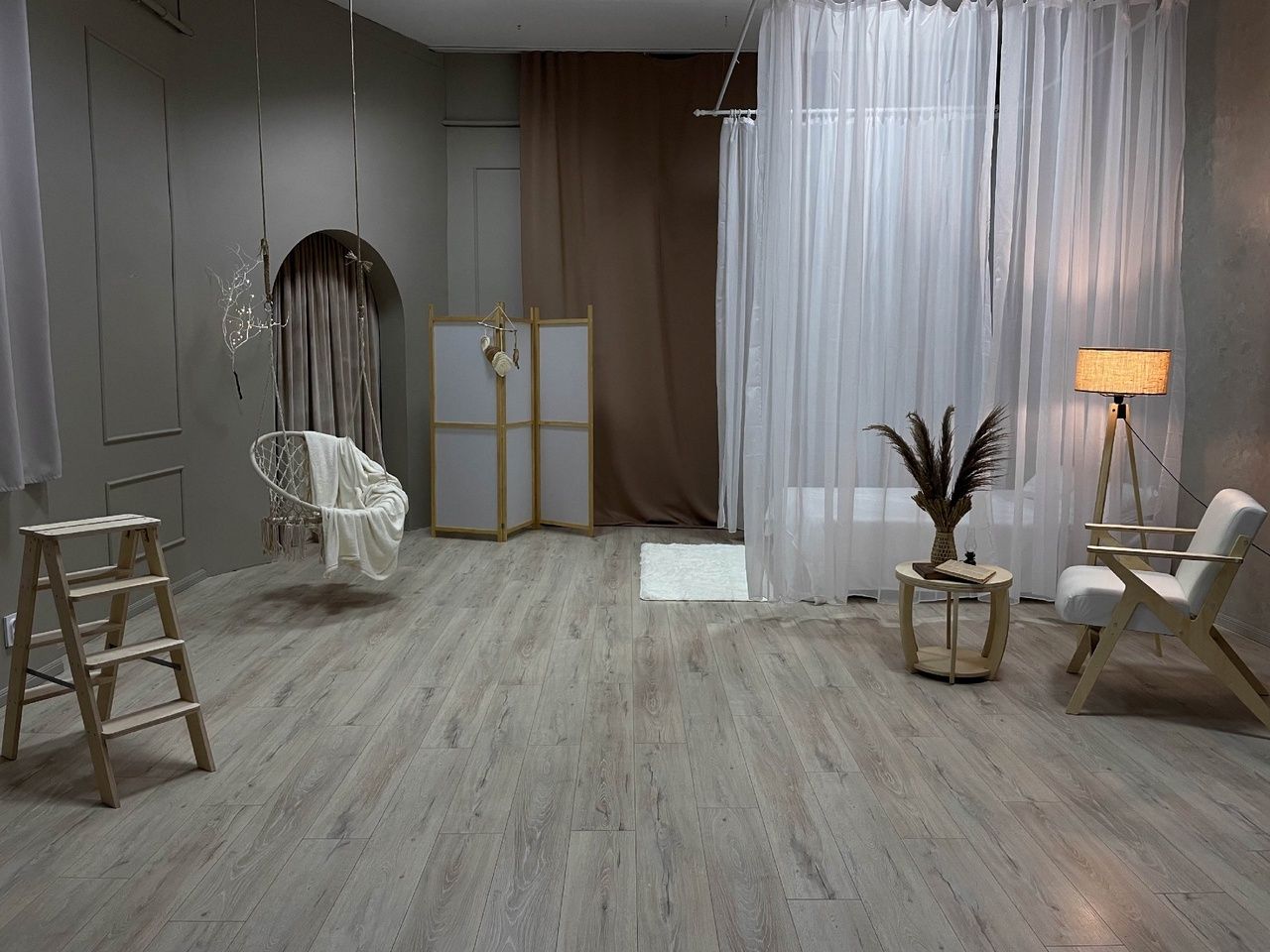 Аренда фотостудии Veter Зал Основной  В Брянске | Фото 