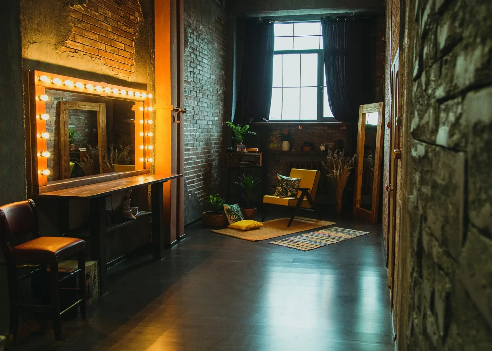 Аренда фотостудии Сёстры Люмьер Зал ЛОФТ в Москве | Фото 