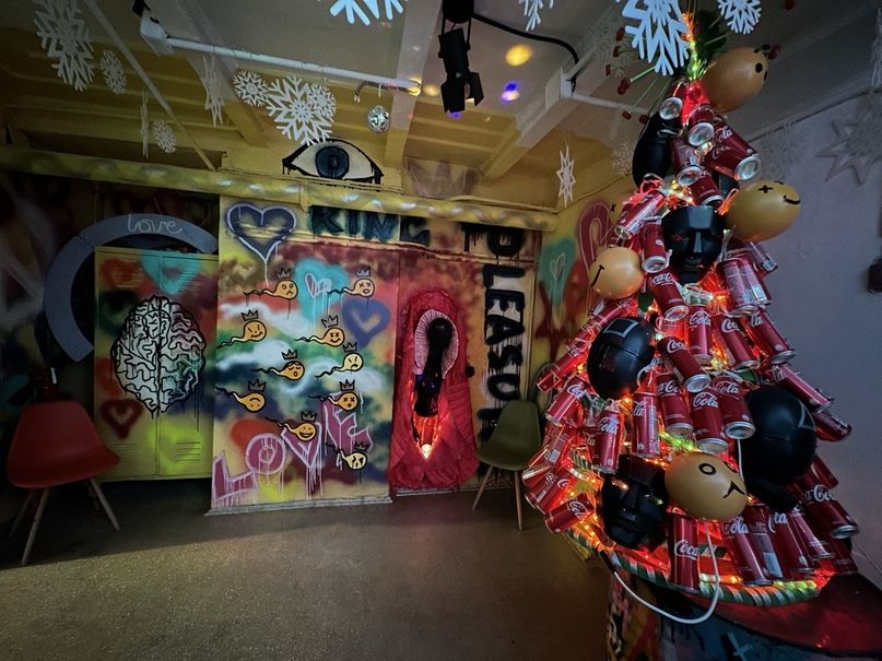 Аренда фотостудии SelfieGallery Зал POP-ART в Москве | Фото 