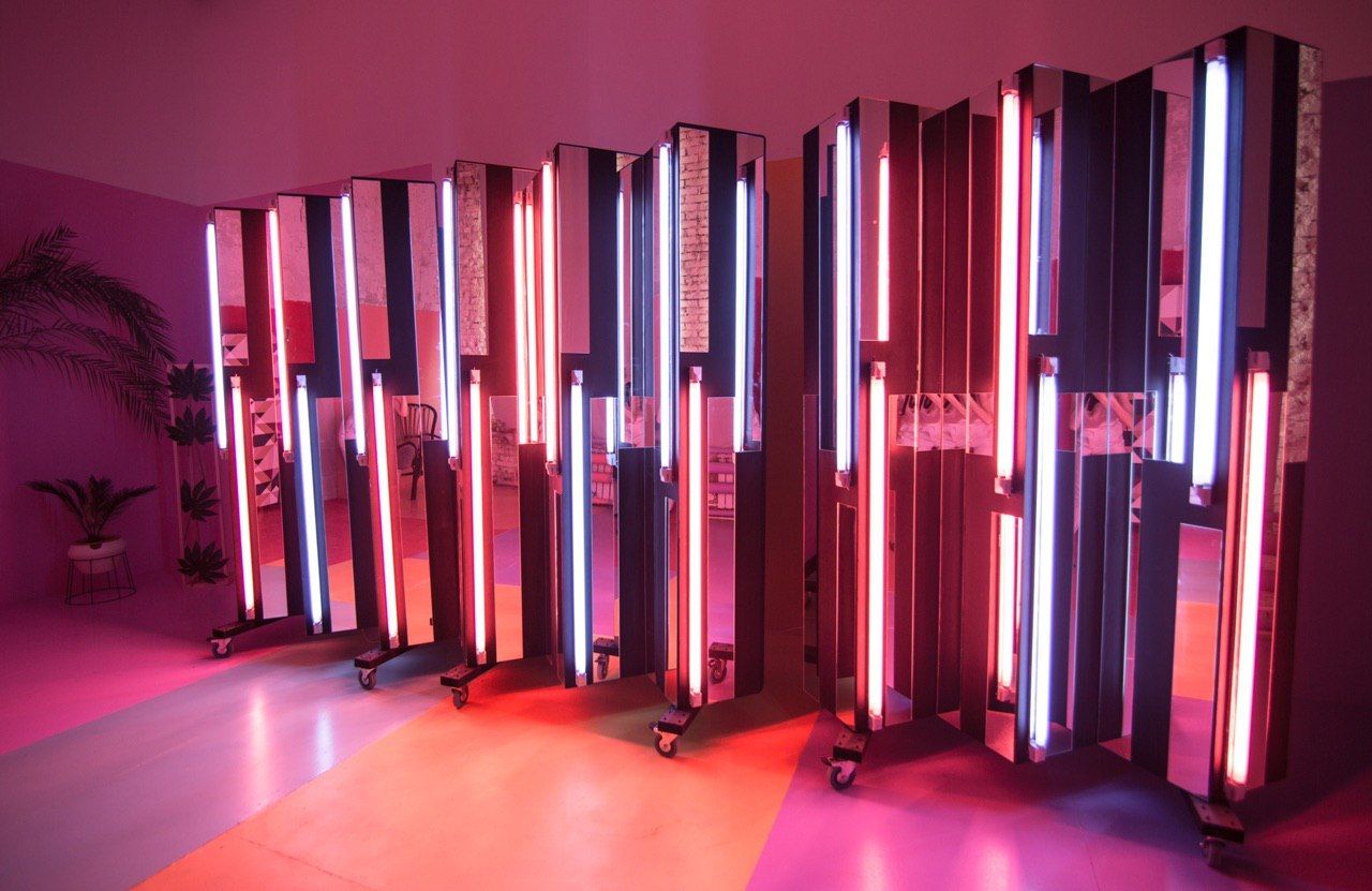 Аренда фотостудии Locus Studio Зал Neon в Казани | Фото 