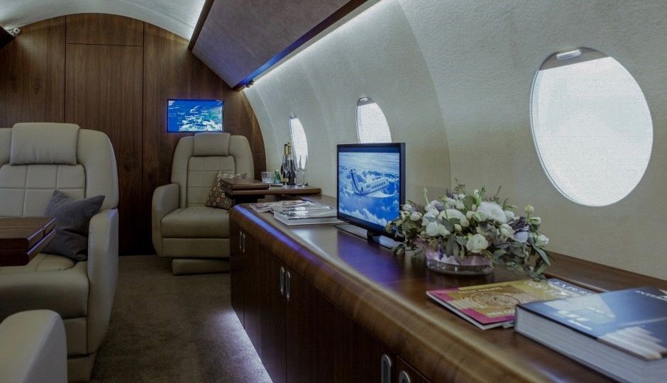 Аренда фотостудии Private Jet Studio Зал Салон Gulfstream 650 в Москве | Фото 
