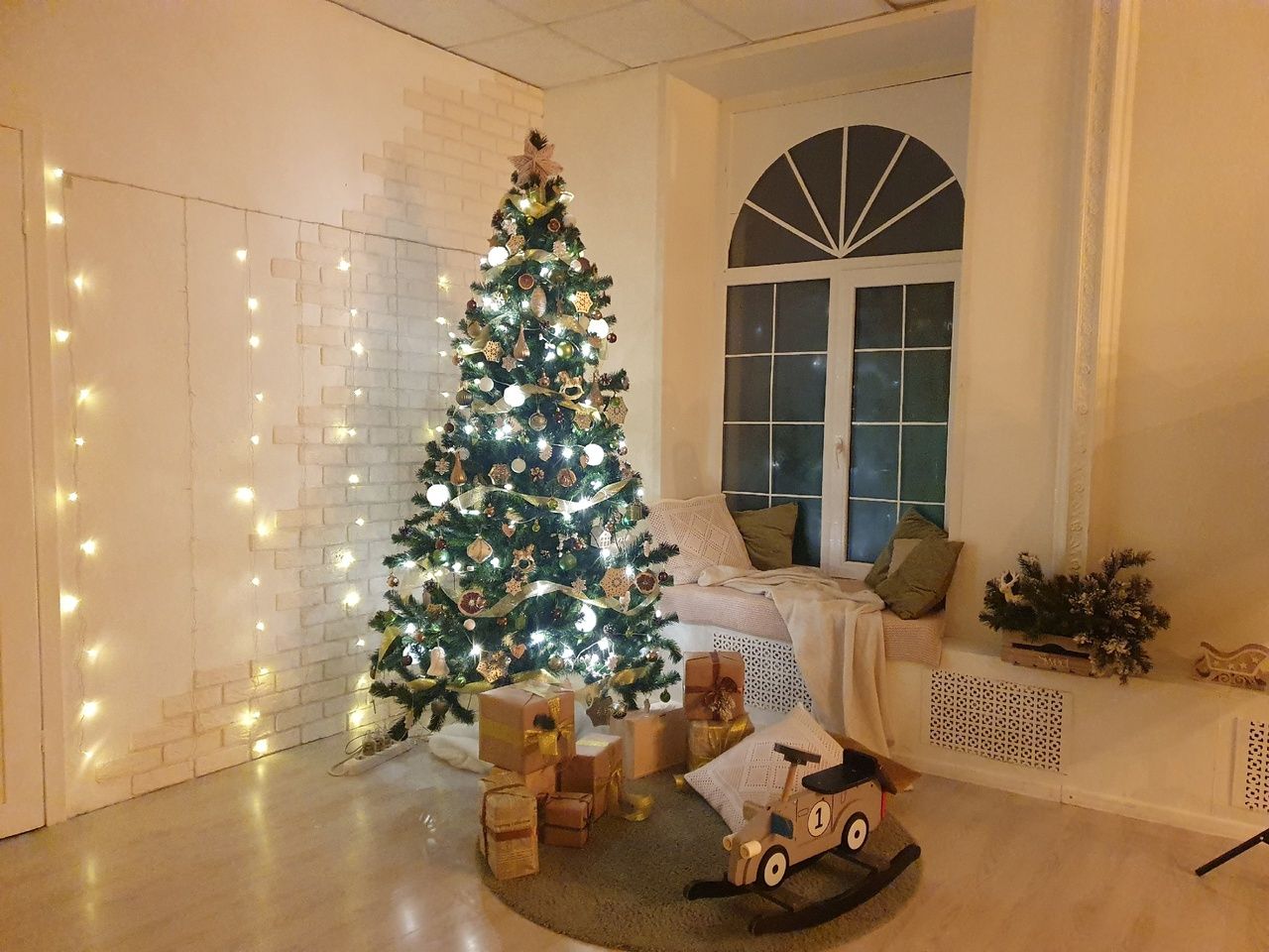 Аренда фотостудии Family  Зал Основной в Санкт-Петербурге | Фото 