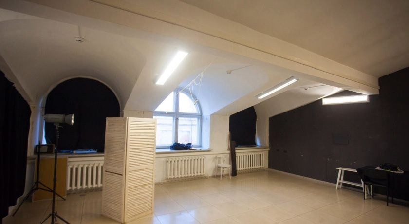 Аренда фотостудии 2D Зал Молоко  В Омске | Фото 