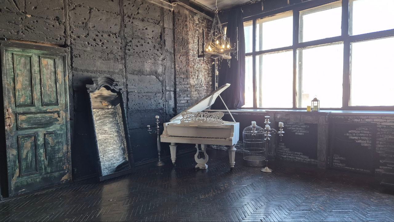 Аренда фотостудии PRIDE STUDIO Зал ROYAL  в Москве | Фото 