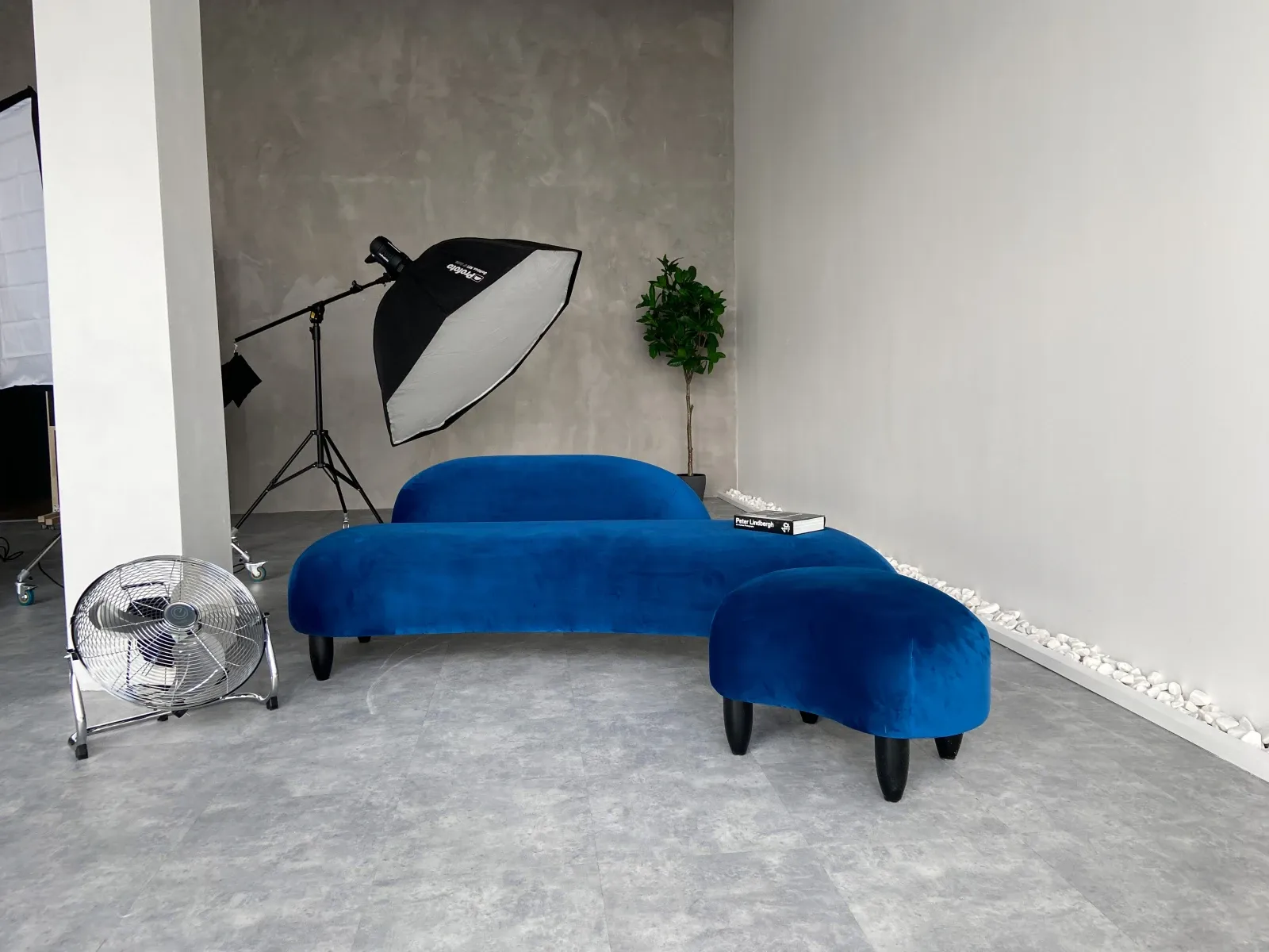 Аренда фотостудии  Podium studio Зал LUNA  в Москве | Фото 