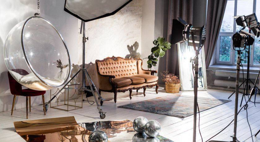 Аренда фотостудии Naked Studio Зал LOFT 110 в Москве | Фото 