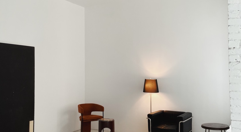 Аренда фотостудии SKYPOINT STUDIO B22 Зал МИНИ ЦИКЛОРАМА  в Санкт-Петербурге | Фото 