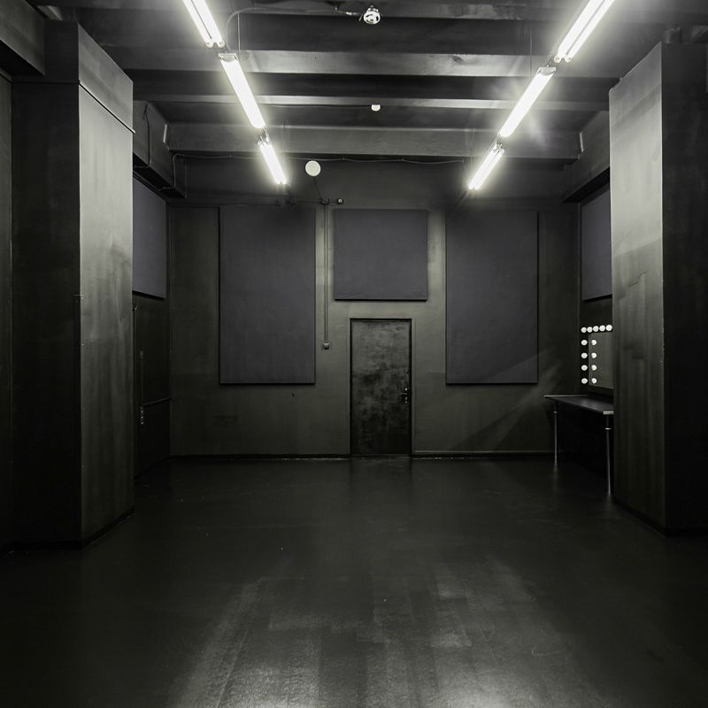 Аренда фотостудии FOTOFABRIKA Зал Коралл в Москве | Фото 