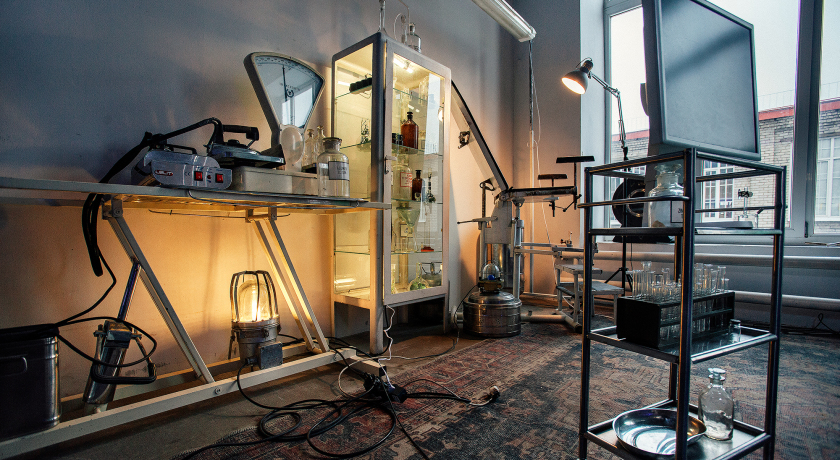 Аренда фотостудии ЛОКАЦИЯ 223 Зал АНТИУТОПИЯ в Санкт-Петербурге | Фото 