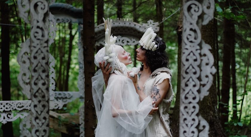 Аренда фотостудии Домик в лесу Зал Наличники  в Москве | Фото 