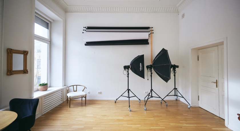 Аренда фотостудии SKYPOINT STUDIO F2 Зал  EXTRA ROOM в Санкт-Петербурге | Фото 