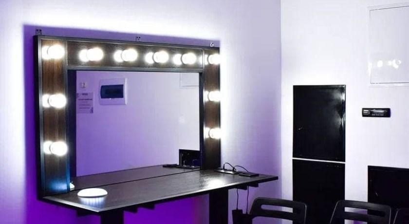 Аренда фотостудии QWEEX CAMPUS Зал SPECTRUM в Москве | Фото 