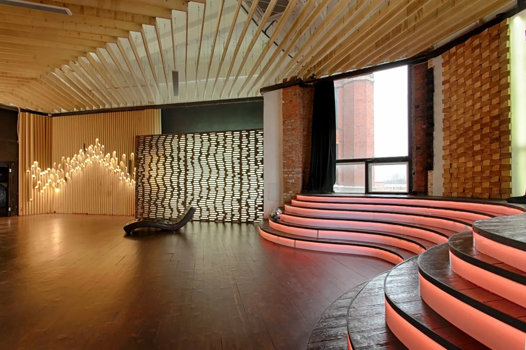 Аренда фотостудии WE CAMPUS (QWEEX) Зал CRAFT  в Москве | Фото 