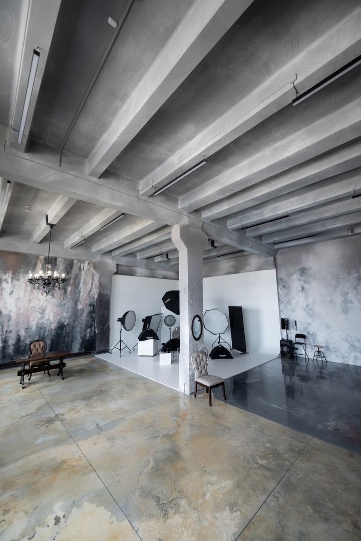 Аренда фотостудии MOON Зал ЛОФТ  в Красноярске | Фото 