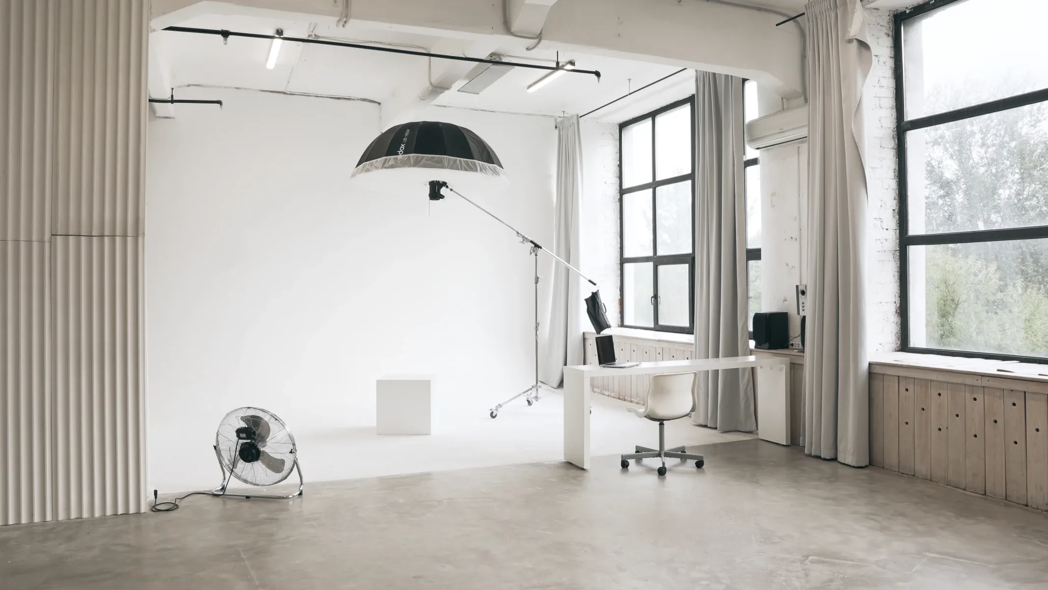 Аренда фотостудии LAB16 Зал Основной  в Москве | Фото 