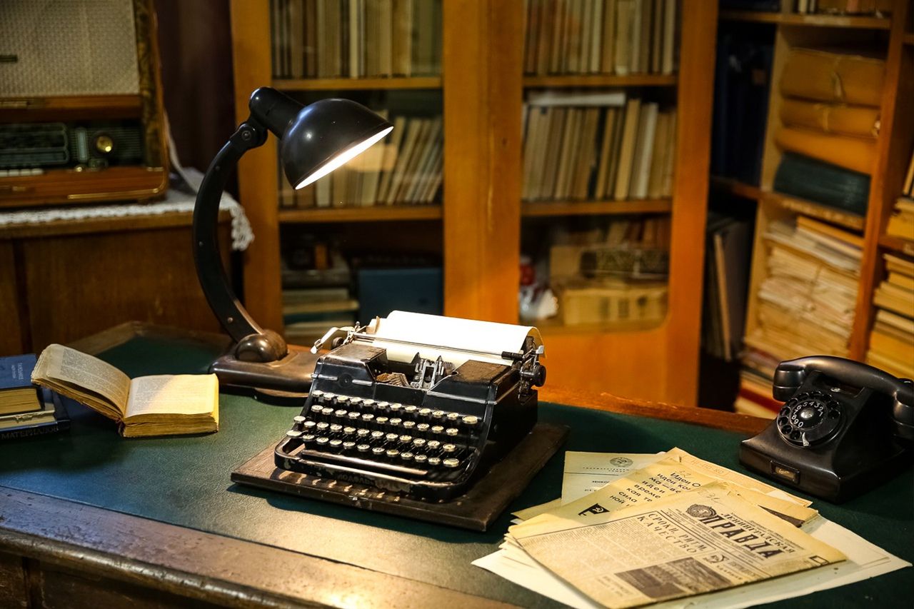 Аренда фотостудии OtdelkadroV Зал Old-hall в Санкт-Петербурге | Фото 