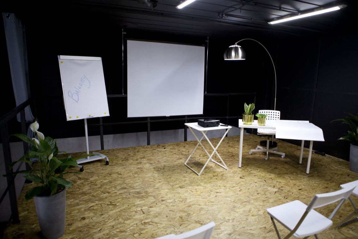 Аренда фотостудии Naked Sky Зал Balcony в Москве | Фото 