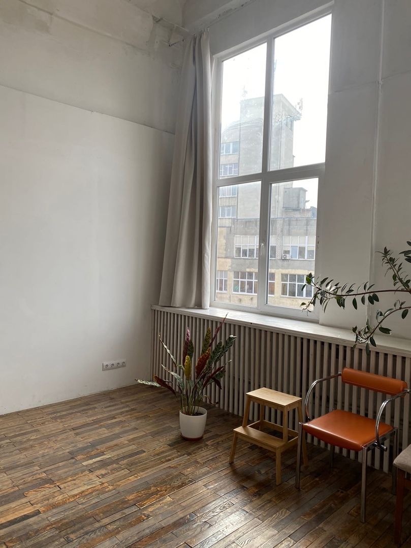 Аренда фотостудии Момент 101 Зал 202  В Калининграде | Фото 