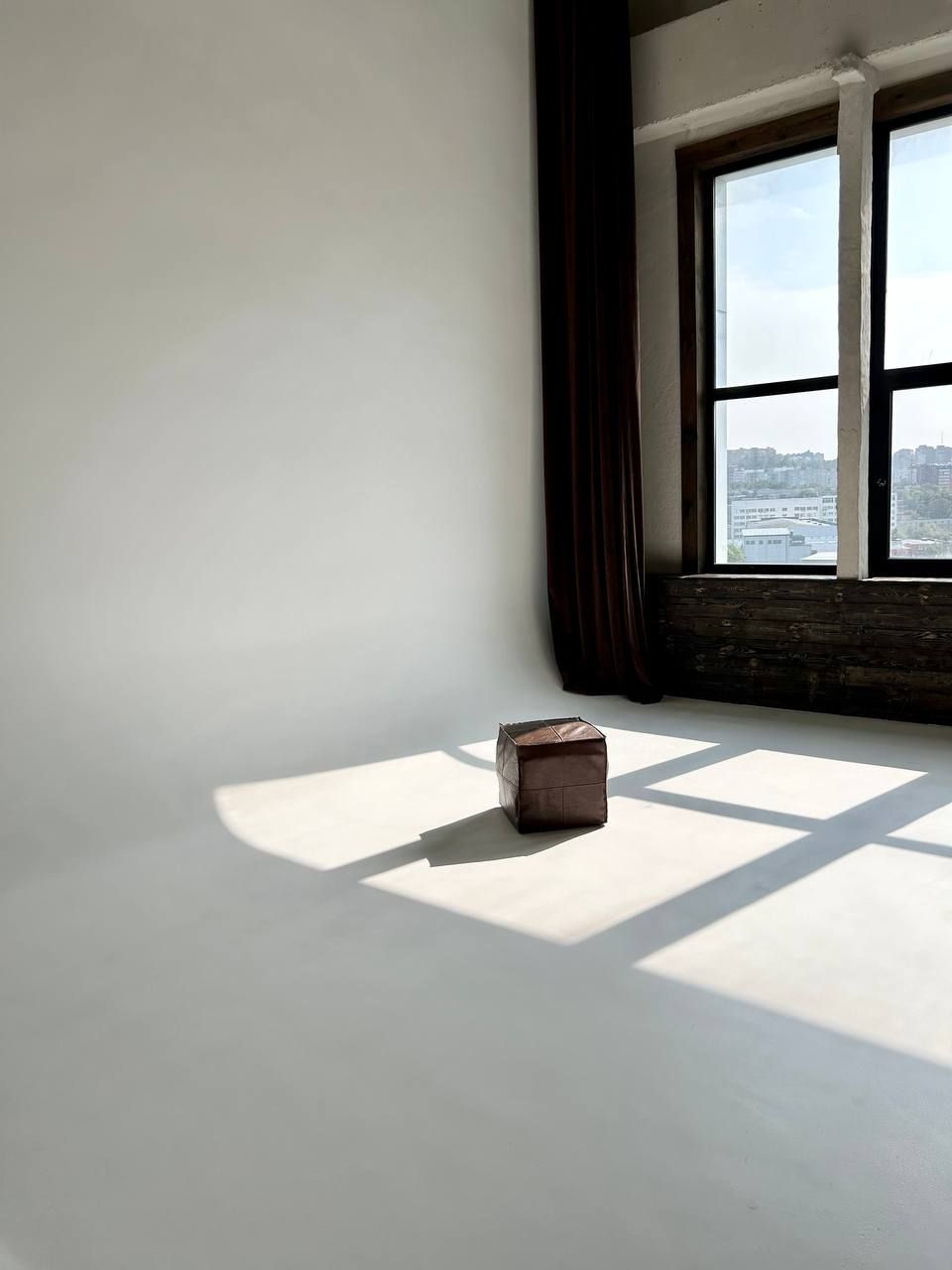 Аренда фотостудии Art Hall Зал Art Hall Во Владивостоке | Фото 