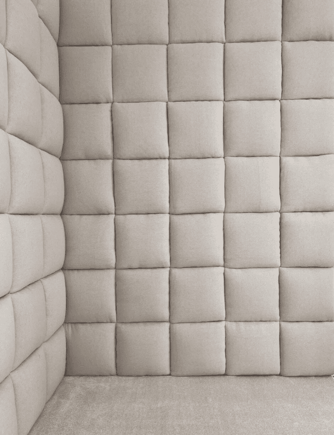 Аренда фотостудии Shokcontent Зал Свет в Новосибирске | Фото 