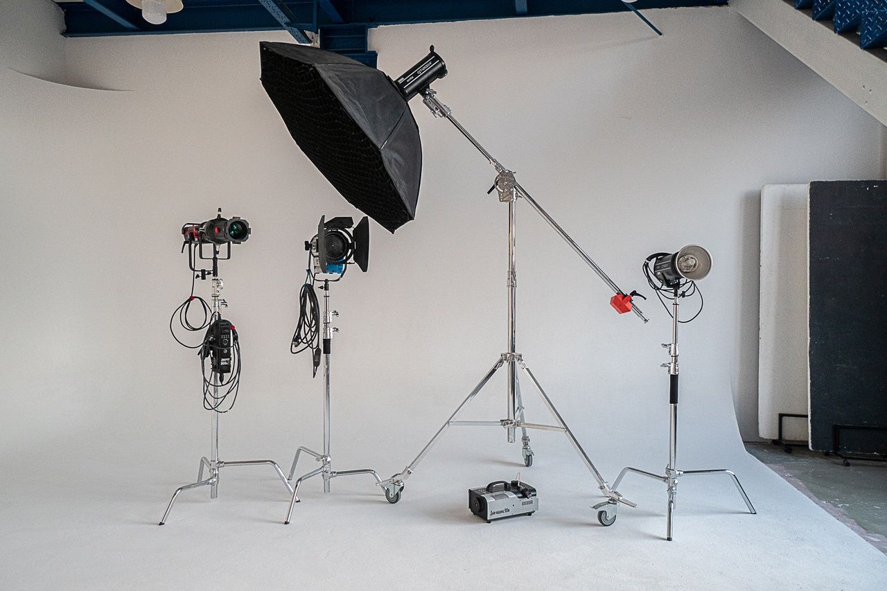 Аренда фотостудии POLEMOSKVA Зал DIESEL WIN в Москве | Фото 