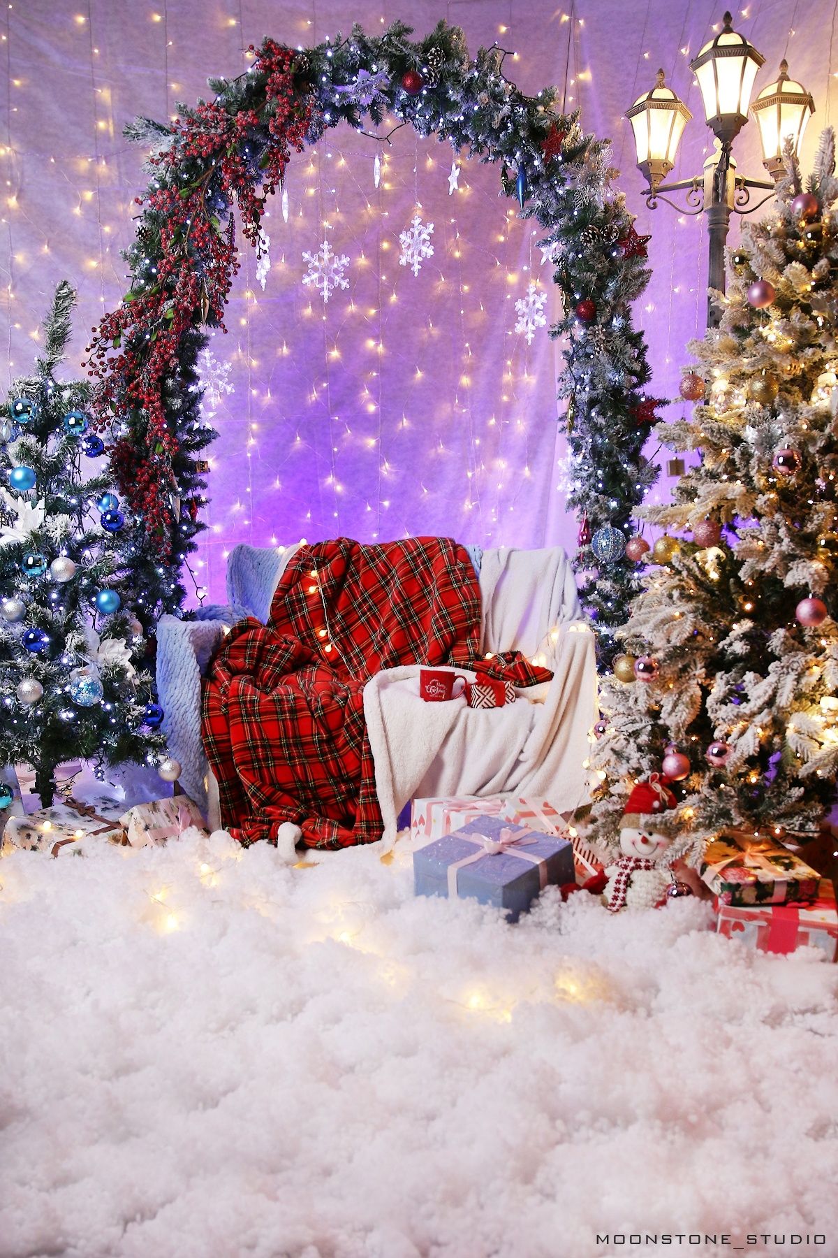 Аренда фотостудии Moonstone Зал Новый Год в Новосибирске | Фото 