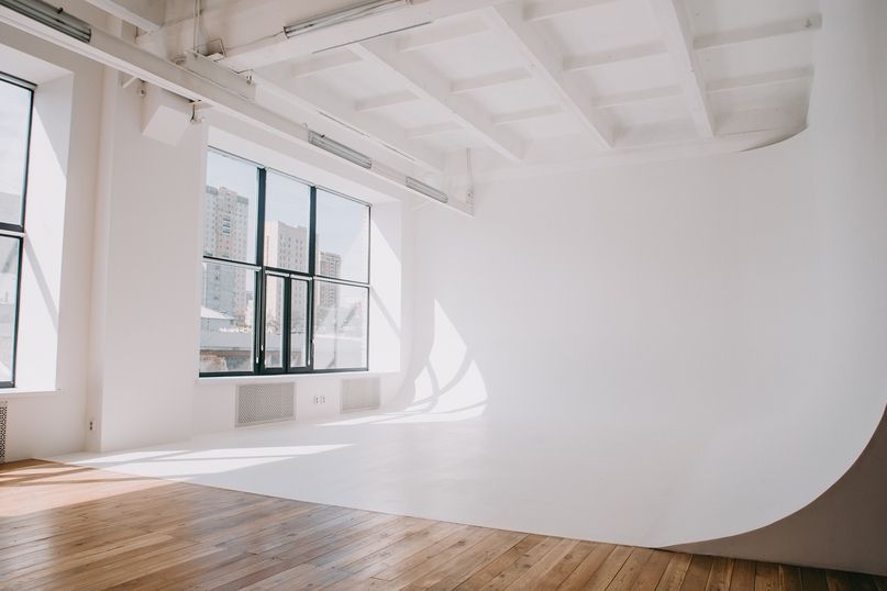 Аренда фотостудии ATOP SPACE Зал Cyclo XL в Новосибирске | Фото 