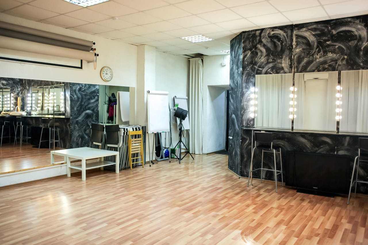 Аренда фотостудии Bogdo Studio Зал Зенит  в Москве | Фото 