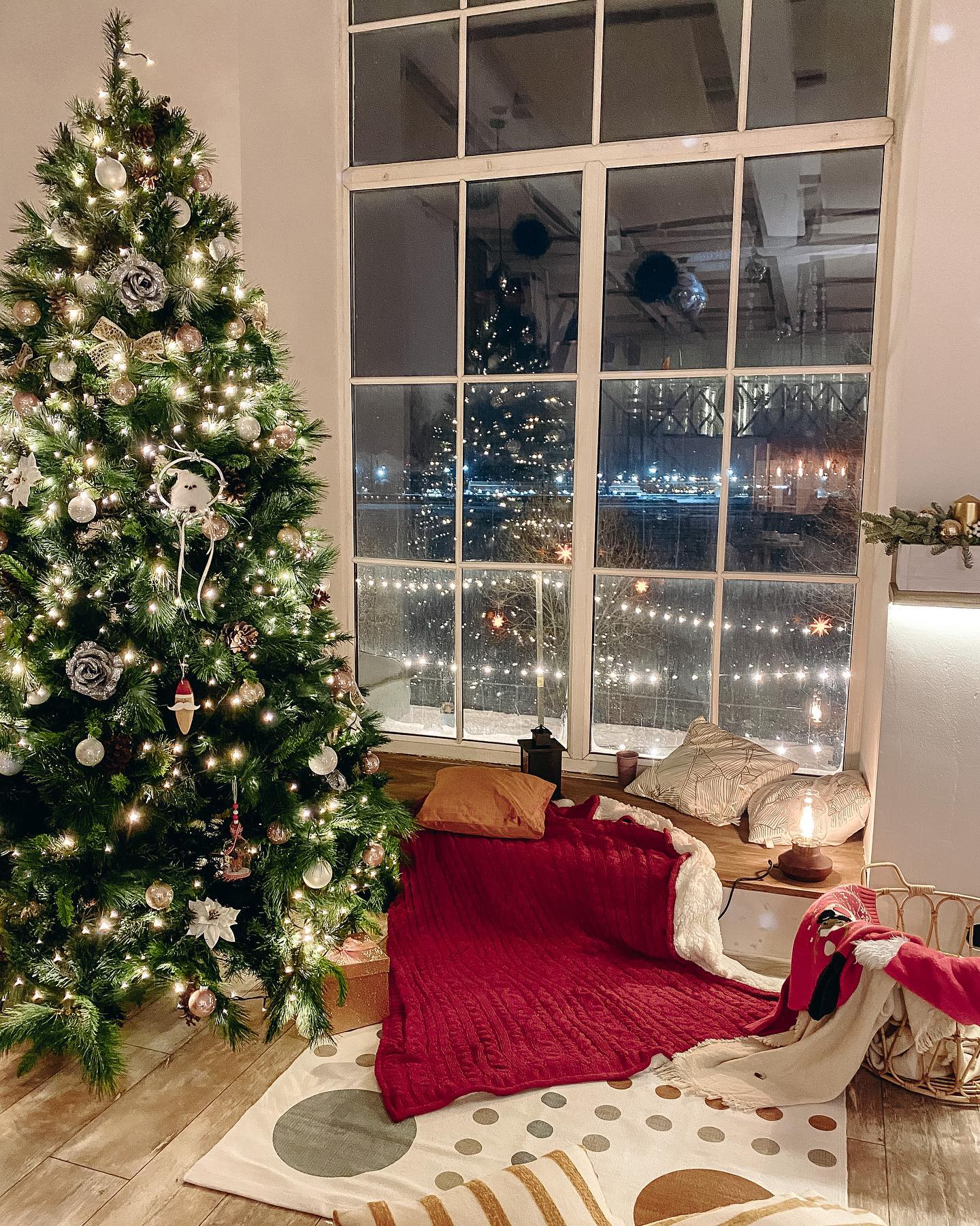 Аренда фотостудии  East Side Studio Зал Основной в Санкт-Петербурге | Фото 