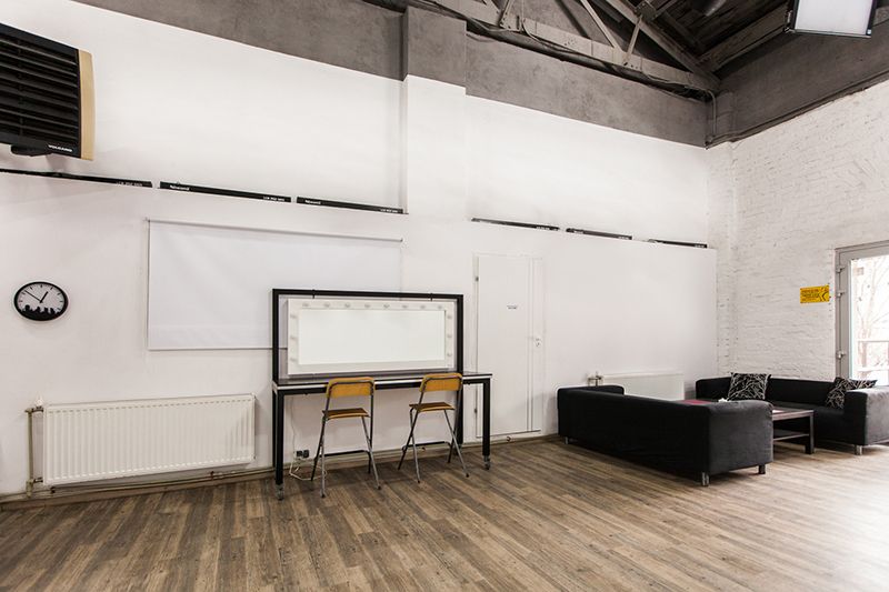 Wynajem studia fotograficznego Studio Magazyn Studio Magazyn w Warszawie | Foto 