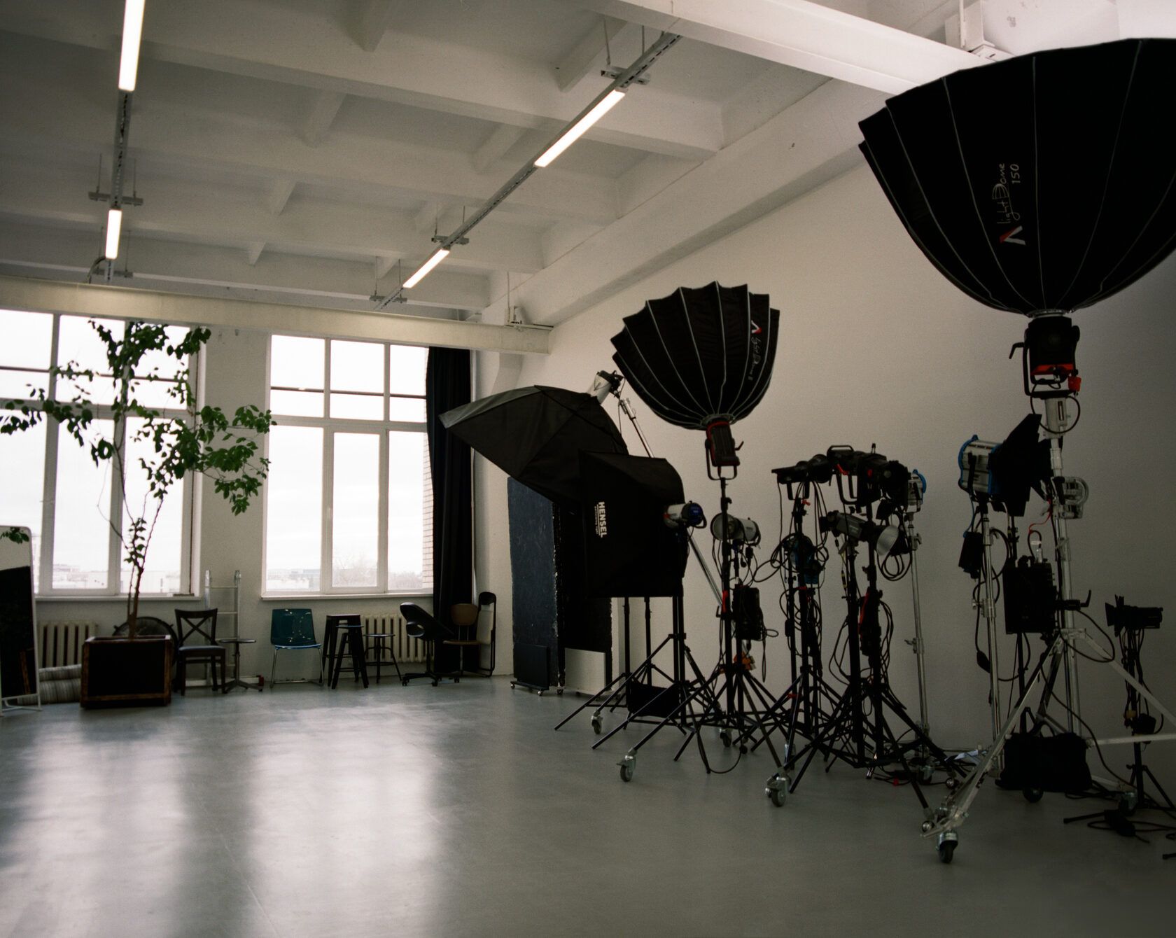 Аренда фотостудии ZARNICA STUDIO Зал Зал Циклорама в Минске | Фото 