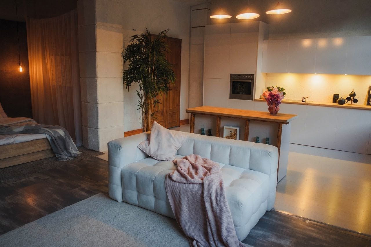 Аренда фотостудии RaevskihStudio Зал Подиум  в Барнауле | Фото 