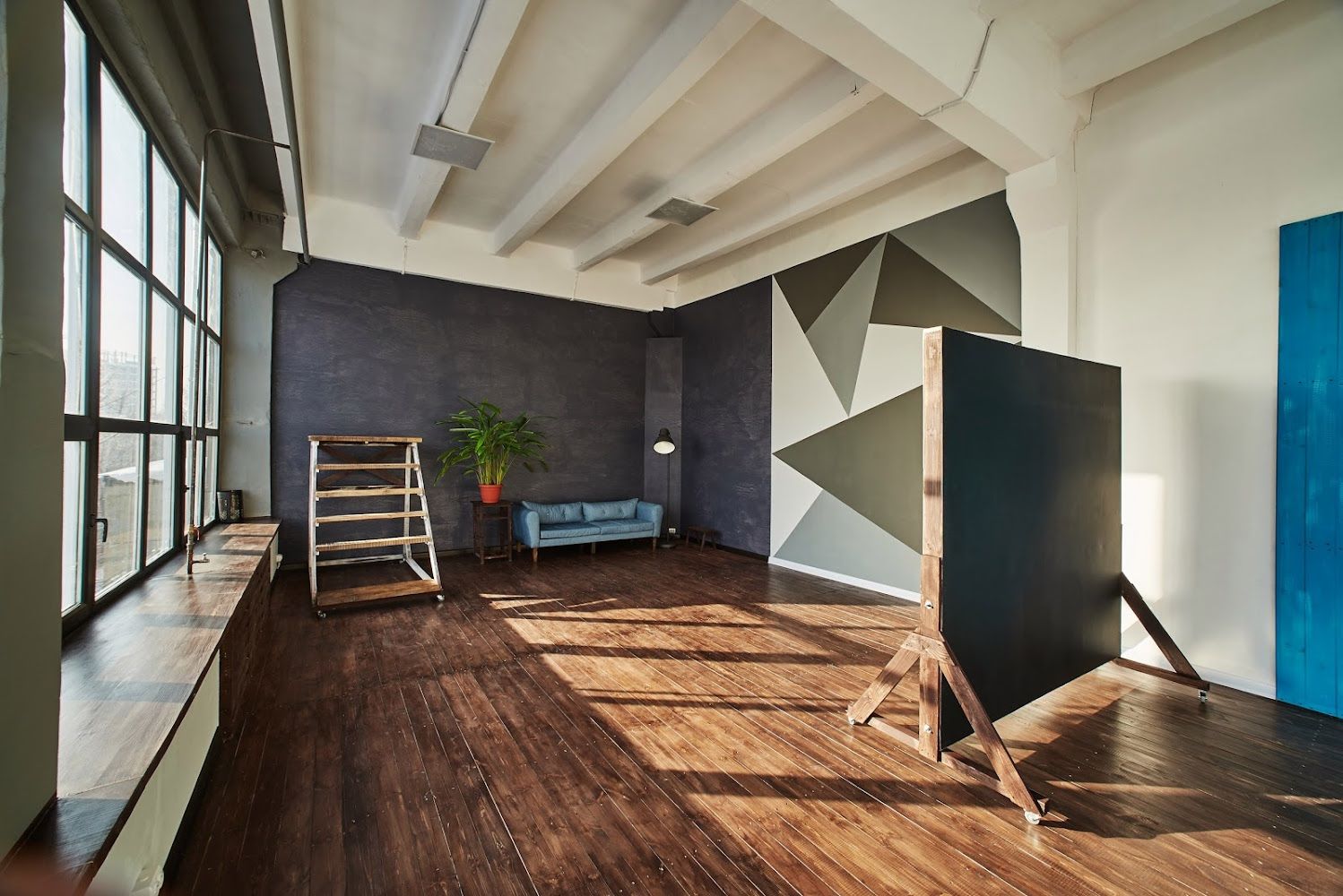 Аренда фотостудии MN Studio Зал Большой  в Барнауле | Фото 