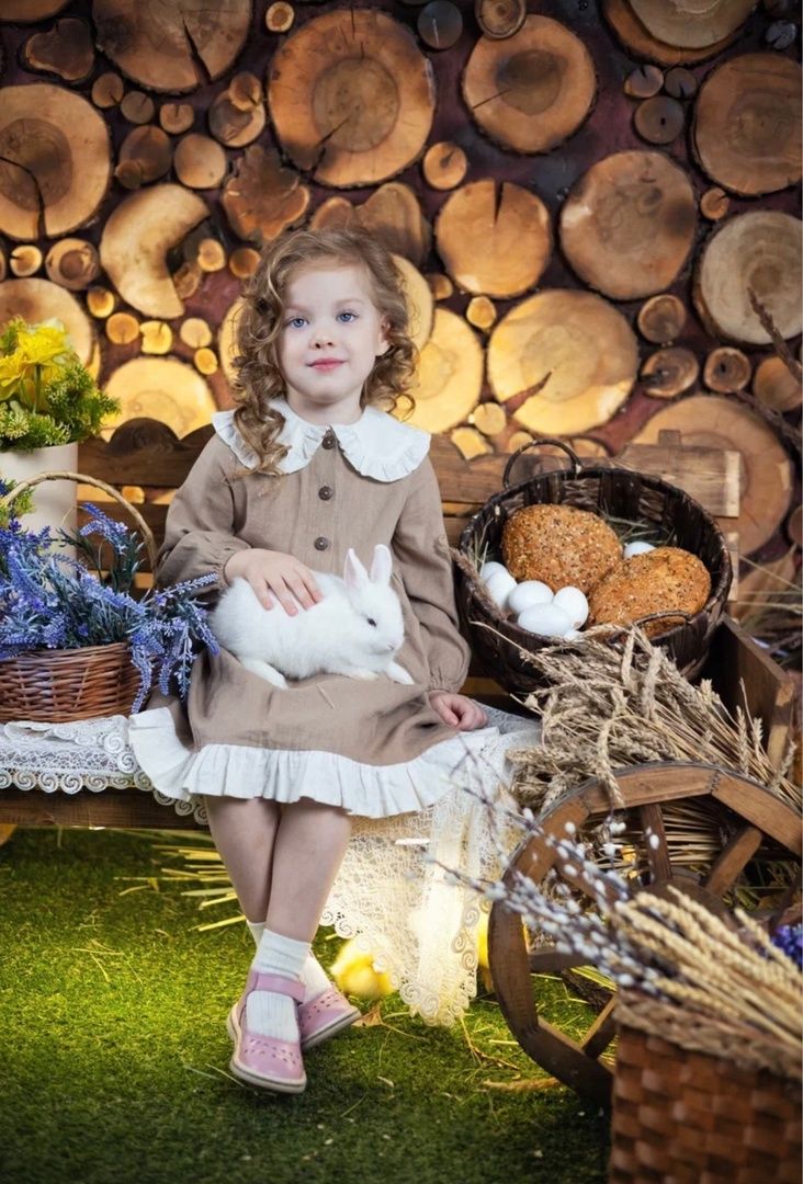 Аренда фотостудии Зоофотостудия Зал Стол с мимозой в Москве | Фото 